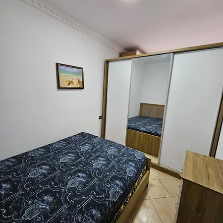 Kein & Marli Apartamento Golem (Tirana)